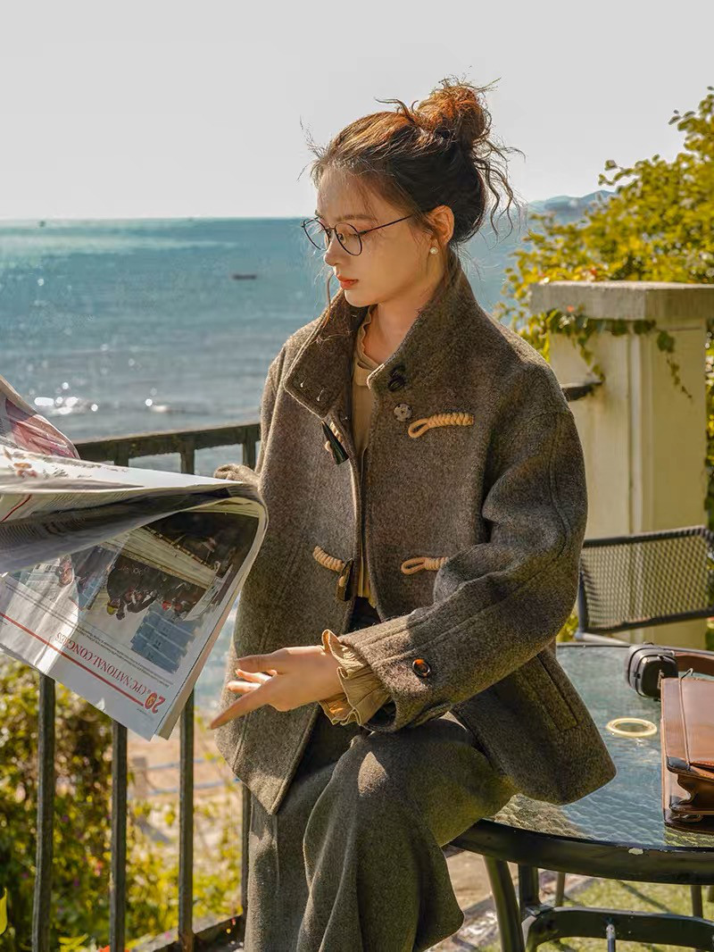 ダッフル風ショートコート/ジャケット　ポケット付き【春秋冬】グレイッシュ