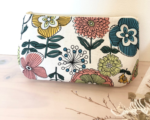 北欧ナチュラル系】丸底ダーツポーチ☆マチ付き 冬 ポーチ kimimin