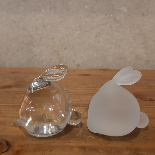 干支 うさぎ5・小 (A.泡なし・透明 B.スリガラス・白) ガラスの