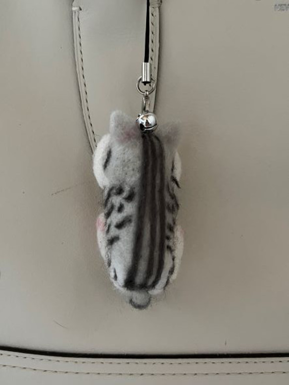 羊毛フェルト　マスコット　トラ猫　キーホルダー　ストラップ　チャーム 2枚目の画像