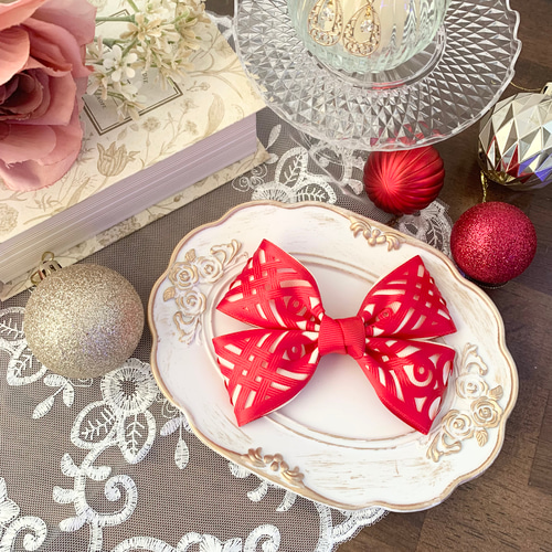 no.10‪44ꫛꫀꪝ❅*⋆̩キュート＆キラキラクリスマスリボン①レジンヘアゴム リボン レジン ヘアゴム 花びら ピンク ヘアゴム まなまま 通販