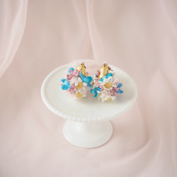 Hanging flower earring "pink×blue" 2枚目の画像