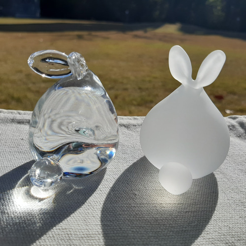 干支 うさぎ5・大 (A.泡なし・透明 B.スリガラス・白) ガラスの