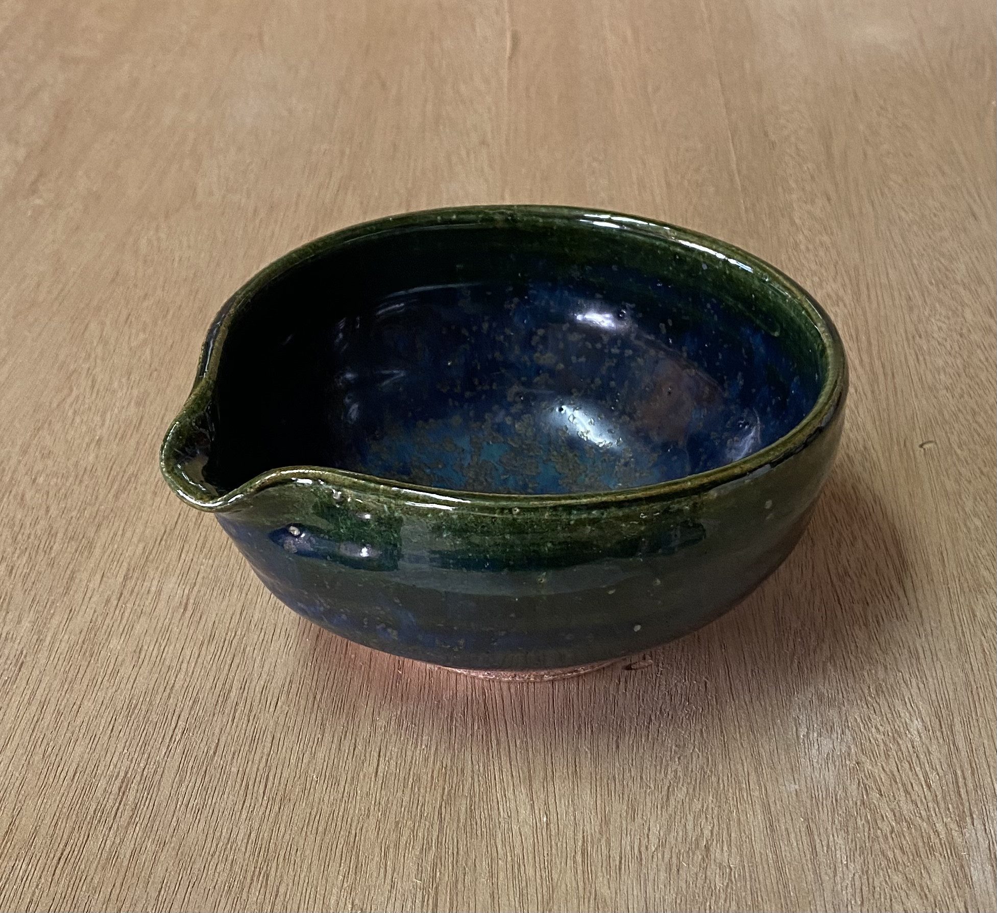 オリベ 片口中鉢