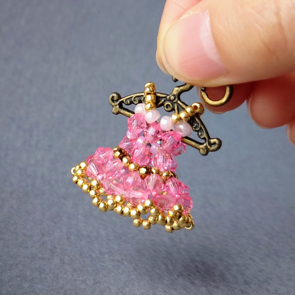 数量限定1点　春の妖精ドレス　ミニチュア ビーズドレスチャーム　桜ピンク　 8枚目の画像