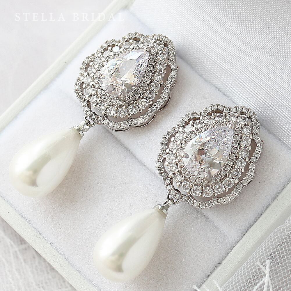 キュービックジルコニア ブライダルピアス ルイーズ II ドロップパール