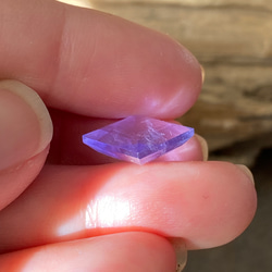 レア♢AAA イットリウム ラベンダーフローライト♢ 藤色が美しい フローライト ルース 09  天然石 10枚目の画像