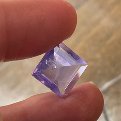 レア♢AAA イットリウム ラベンダーフローライト♢ 藤色が美しい フローライト ルース 09  天然石 17枚目の画像