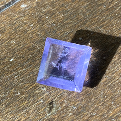 レア♢AAA イットリウム ラベンダーフローライト♢ 藤色が美しい フローライト ルース 09  天然石 18枚目の画像