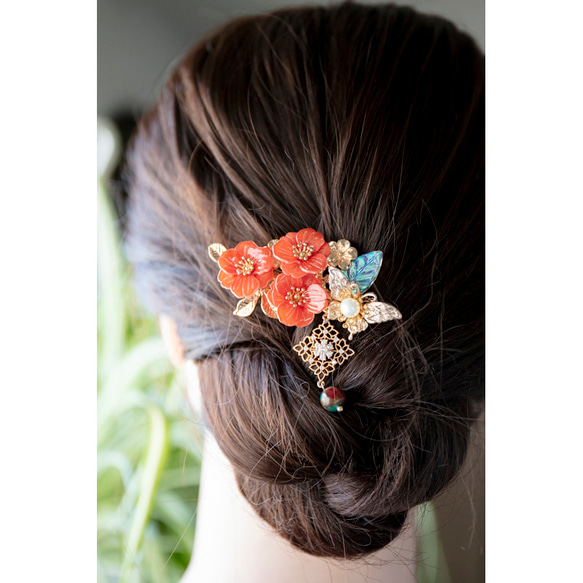 赤椿と蝶のヘアクリップ 　髪飾り　ヘアアクセサリー　 13枚目の画像