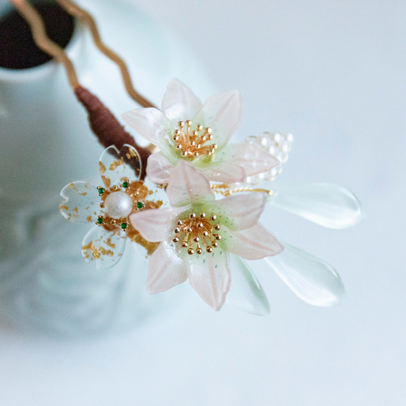ユリと桜の花束のかんざし u字 簪 ヘアアクセサリー 髪飾り 百合