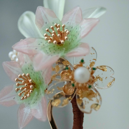 ユリと桜の花束のかんざし u字 簪 ヘアアクセサリー 髪飾り 百合