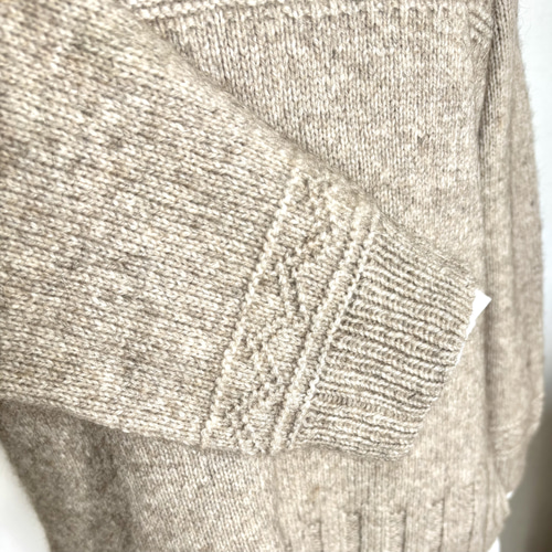 ニュージーランドポッサム＆メリノ中細4ply 100gかせ 単色ナチュラル