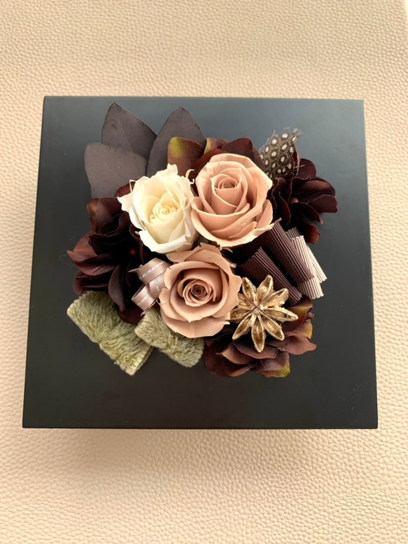 SALE】【プレゼント インテリア】ブラウン系プリザーブドフラワー 商品