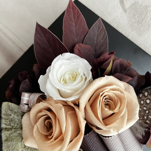 SALE】【プレゼント インテリア】ブラウン系プリザーブドフラワー 商品