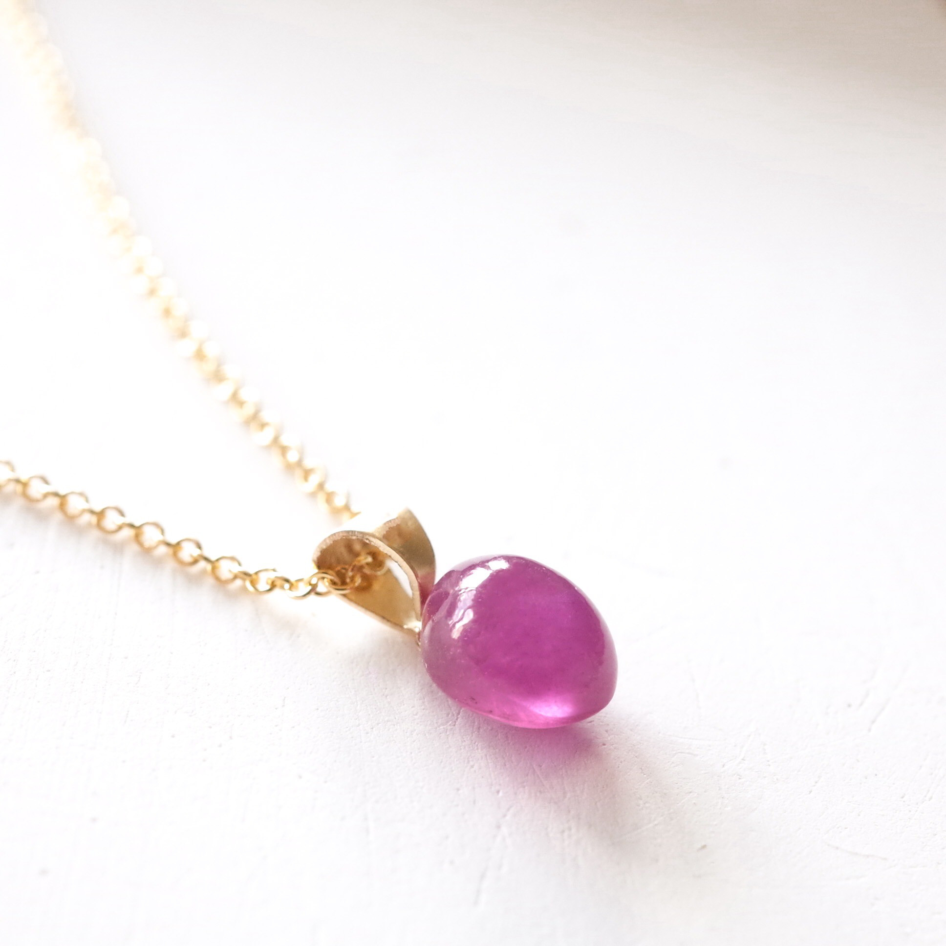 【宝石質】【フリーフォーム】ルビーのネックレス(14kgf)