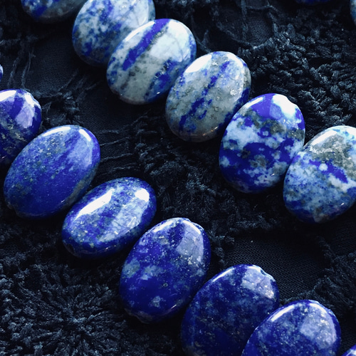 374 地球色の瑠璃（天然色ラピスラズリ）10×14㍉ まとめ買い3ペア 空