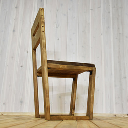 無垢材のダイニングチェア 椅子 カフェチェア 4枚目の画像