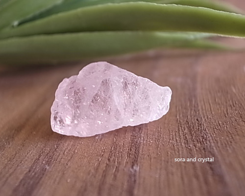 モルガナイト（ナイジェリア産） IRODORI STONE モルガナイト（ナイジェリア産） IRODORI STONE アクセサリー