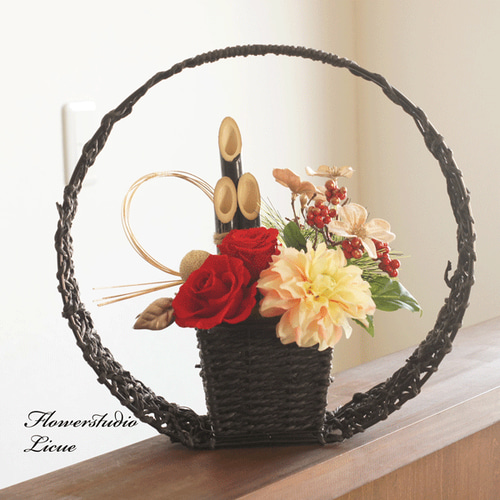 creema限定】華やかなお正月飾り 和風プリザーブドフラワーアレンジ