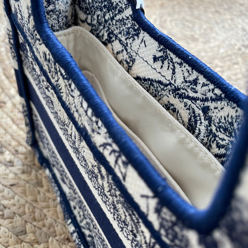 わんこさま専用　Dior ディオール ブックトート　ラージ　インナーバッグ付き⭐︎ バッグインバッグ Dior ディオール ラージのサイズ対応 booktote