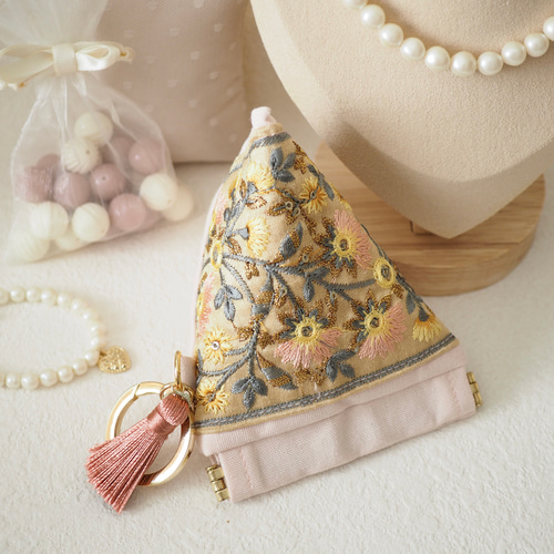 インド刺繍リボン》テトラポーチ/アクセサリーポーチ(46) ポーチ Link