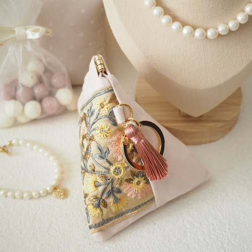 インド刺繍リボン》テトラポーチ/アクセサリーポーチ(46) ポーチ Link