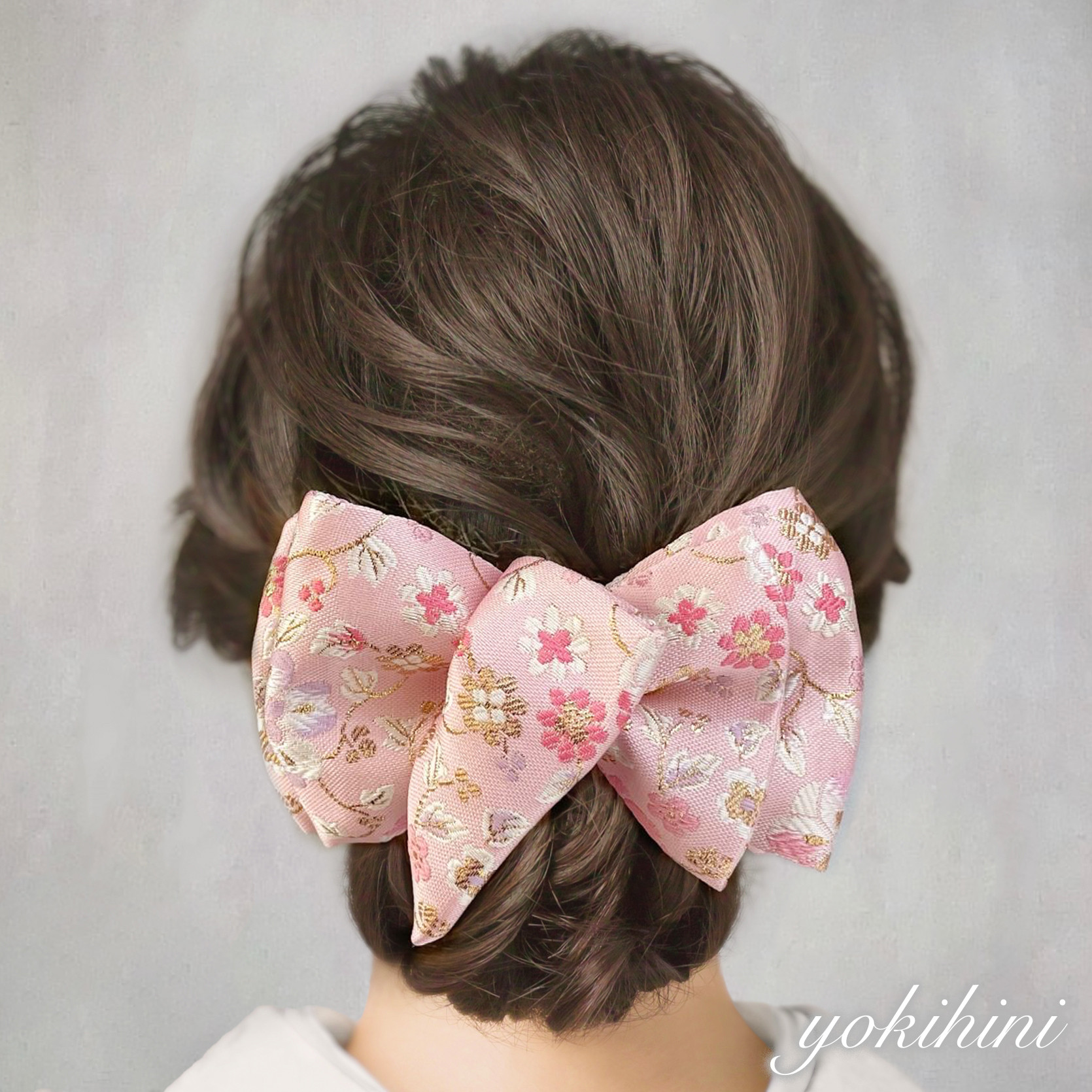 着物が着たくなる♩金襴生地で作った和リボン　結婚式髪飾り　和装　白無垢　成人式　卒業式　袴　ヘッドドレス　ピンク　リボン