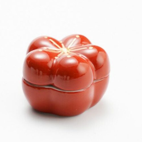 梅紅白蓋物 #ボンボニエール#縁起物#春の器 薬味皿・豆皿 ルシエヴ