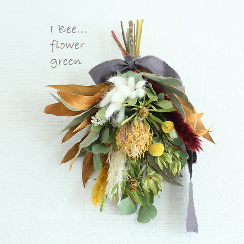 グレビレアとユーカリ。シンカルファのスワッグ＊ ネイティブフラワー