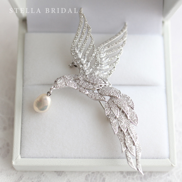 Stella Bridal＊母の日やフォーマルにも＊キュービックジルコニア クリスタルバードブローチ 3枚目の画像