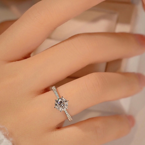 モアッサナイト キラキラ 0.5ct/1ct クラシック ゴージャス