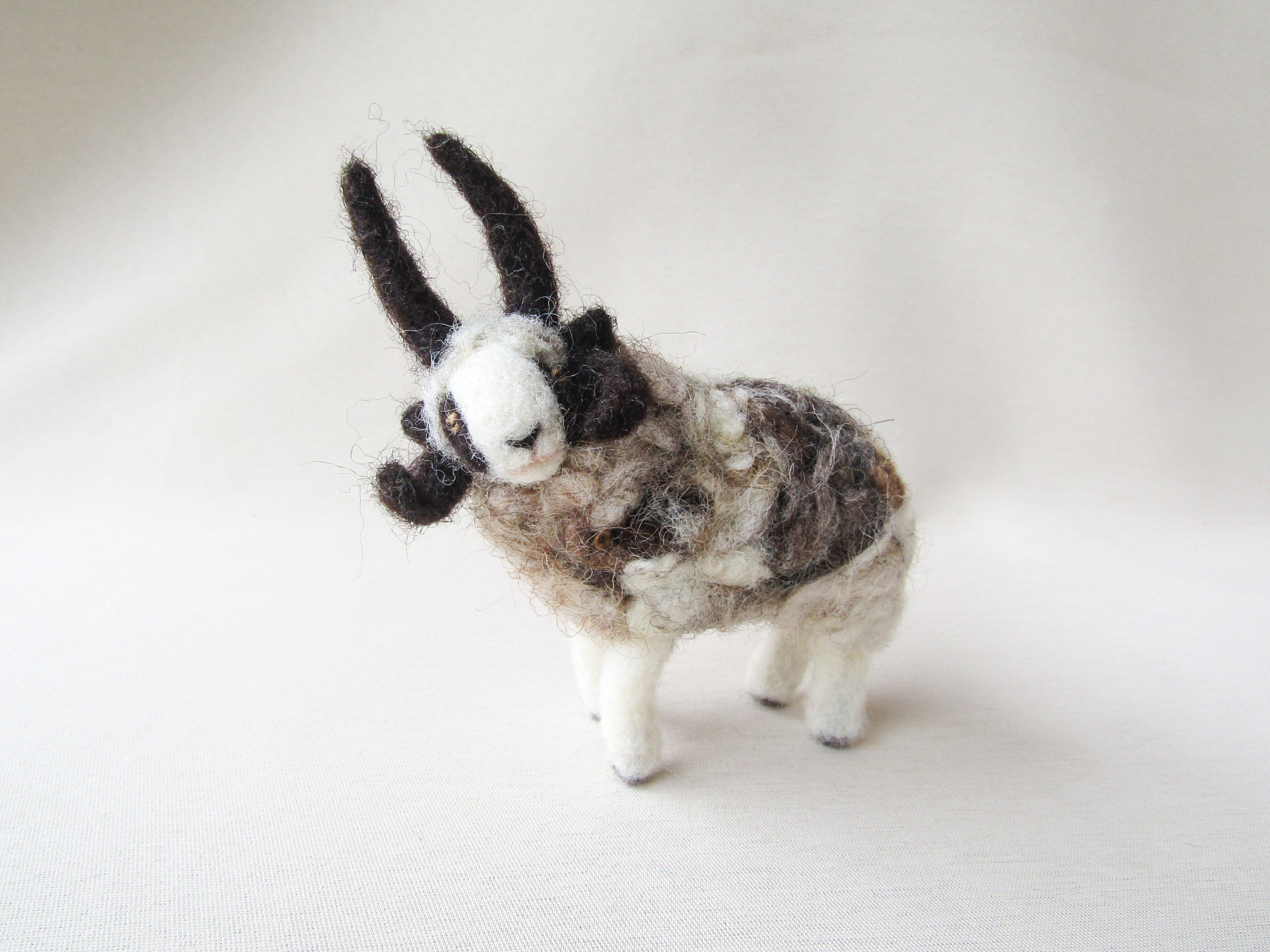 ⚠️最終値下げ 作家 ハンドメイド 幻獣 ジャッカロープ 羊毛フェルト