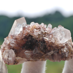 10%OFFSale天然石レッドファントムクォーツ約69mm赤富士水晶クラスター原石[rphq-221220-01] 7枚目の画像