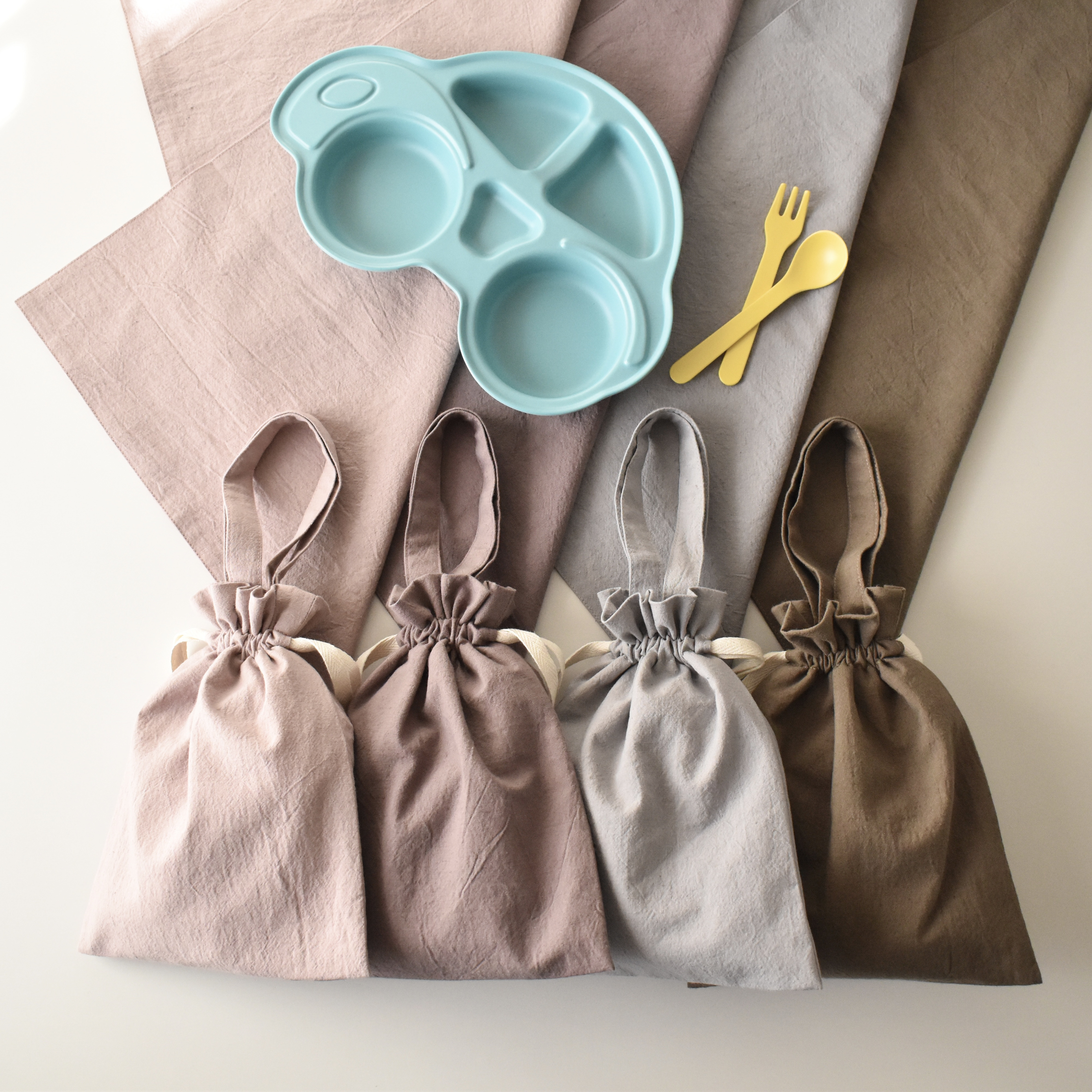 大特価//【グレーのみ】給食set ・巾着＆ランチョンマット 給食