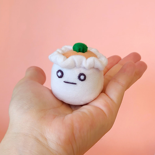 お寿司のぬいぐるみ(玉子) ぬいぐるみ くろまるファクトリー