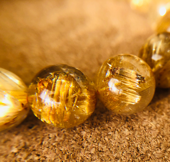 天然石　AAAAAタイチンルチル12㎜17玉　幅太い黄金色タイチン針　金財アップ　事業成功　コスパ高い高級ブレスレット　 7枚目の画像
