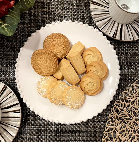 フランス産発酵バター（エシレ村）のクッキーアソート缶　お年賀のし 3枚目の画像