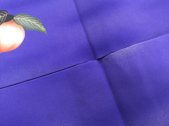 【ワケありな逸品2023】アンティークフルーツの名古屋帯　青紫色　手描き友禅 11枚目の画像