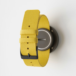 おもちゃから生まれた腕時計「YOT WATCH」　 40mm　Mustard/Khaki 3枚目の画像