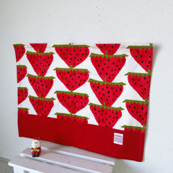 【受注製作】《入園入学グッズ》給食袋、ランチョンマットセット（大きなイチゴ☆）） 4枚目の画像