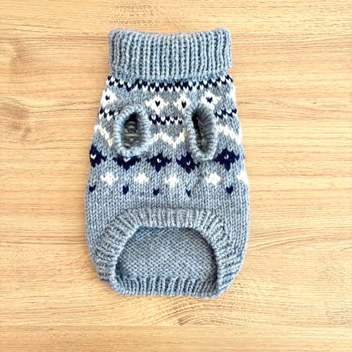 再販5】小型犬用手編みセーター☆グレー＋ネイビー☆ロピ風☆ペット