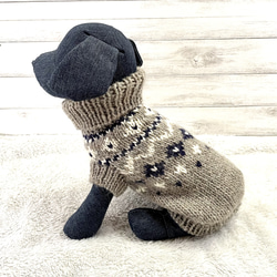 【再販1】小型犬用手編みセーター★グレー＋ネイビー★ロピ風★ペットセーター★犬のセーター★犬服 1枚目の画像