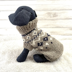犬服手編みセーター