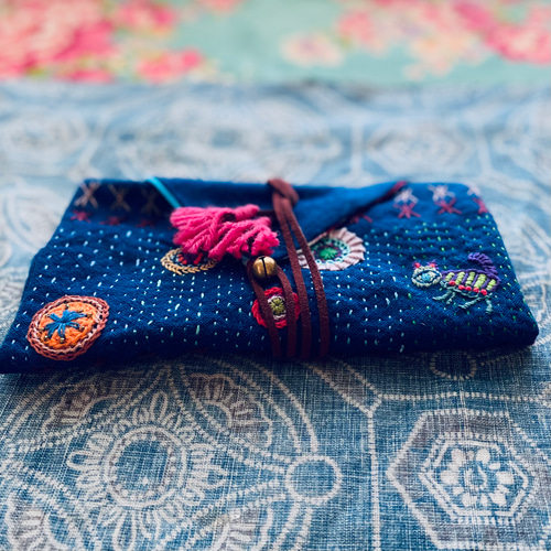 少数民族の古布と台湾花布、手刺繍のポーチ その他ケース 桂花…Kei-fua