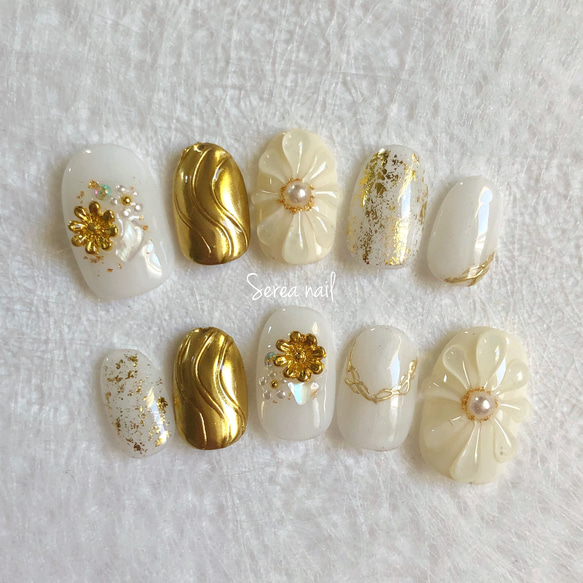 No.2】 ✿ 物凄い ネイルチップ 振袖 成人式 白 金 ホワイト ゴールド ✿ 