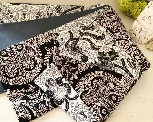 28561982a41636fc2589e2f2a6d295