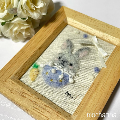 羊毛フェルト 刺繍枠 アレンジ うさぎ プリザーブドフラワー