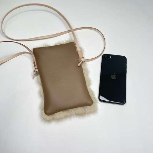 リアルファー】ミンク毛皮のスマホポーチ スマホポシェット 