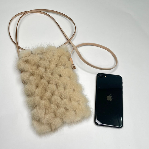 リアルファー】ミンク毛皮のスマホポーチ スマホポシェット 